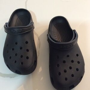 Unisex crocs